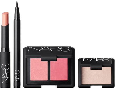 COLECCIÓN ANDY WARHOL, DE NARS Y APLICACIÓN PARA CUSTOMIZAR TU PERFIL EN FACEBOOK CON SU ESTÉTICA