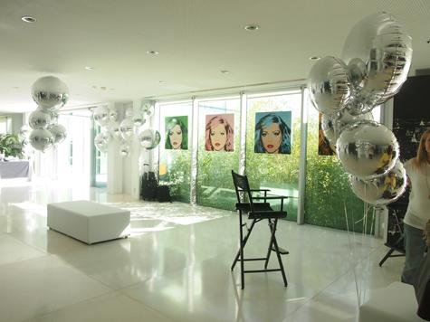 COLECCIÓN ANDY WARHOL, DE NARS Y APLICACIÓN PARA CUSTOMIZAR TU PERFIL EN FACEBOOK CON SU ESTÉTICA