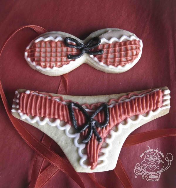 SEXI LINGERIE DE MAMÁ NOEL (GALLETAS DE NAVIDAD TERCERA ENTREGA)