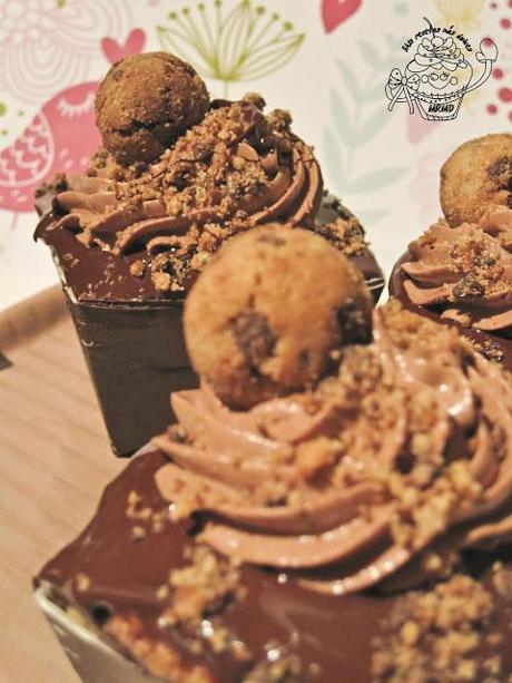 CUPCAKES DE CHIPS AHOY ¡DOS SEGUNDOS EN EL PALADAR Y TODA LA VIDA EN LAS CADERAS! AYYYYYY!