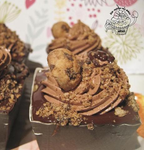 CUPCAKES DE CHIPS AHOY ¡DOS SEGUNDOS EN EL PALADAR Y TODA LA VIDA EN LAS CADERAS! AYYYYYY!