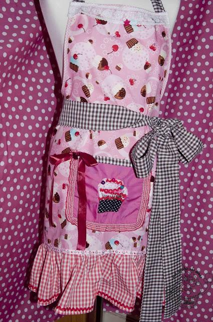 NUEVOS DELANTALES, NUEVOS DISEÑOS  Y TODOS EN LA TIENDA AMERICANA!!!!!!!!