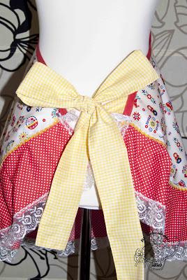 NUEVOS DELANTALES, NUEVOS DISEÑOS  Y TODOS EN LA TIENDA AMERICANA!!!!!!!!