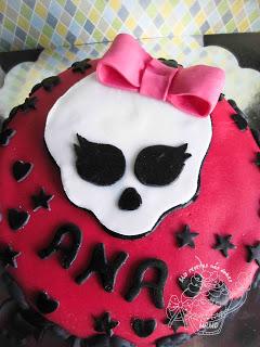 TARTA MONSTER HIGH