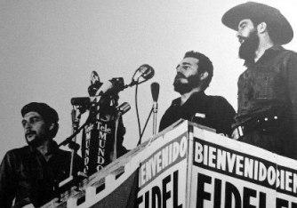 20121222004853-camilo-cienfuegos-fidel-cas.jpg
