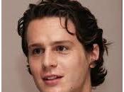 Jonathan Groff participará Frozen