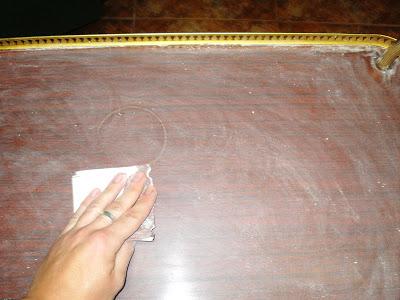 Una camarera muy vintage