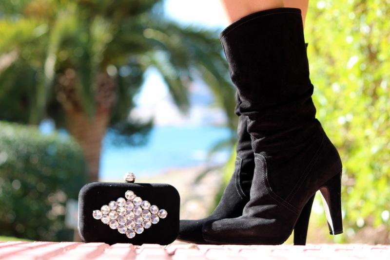 Look navideño con vistas al mar