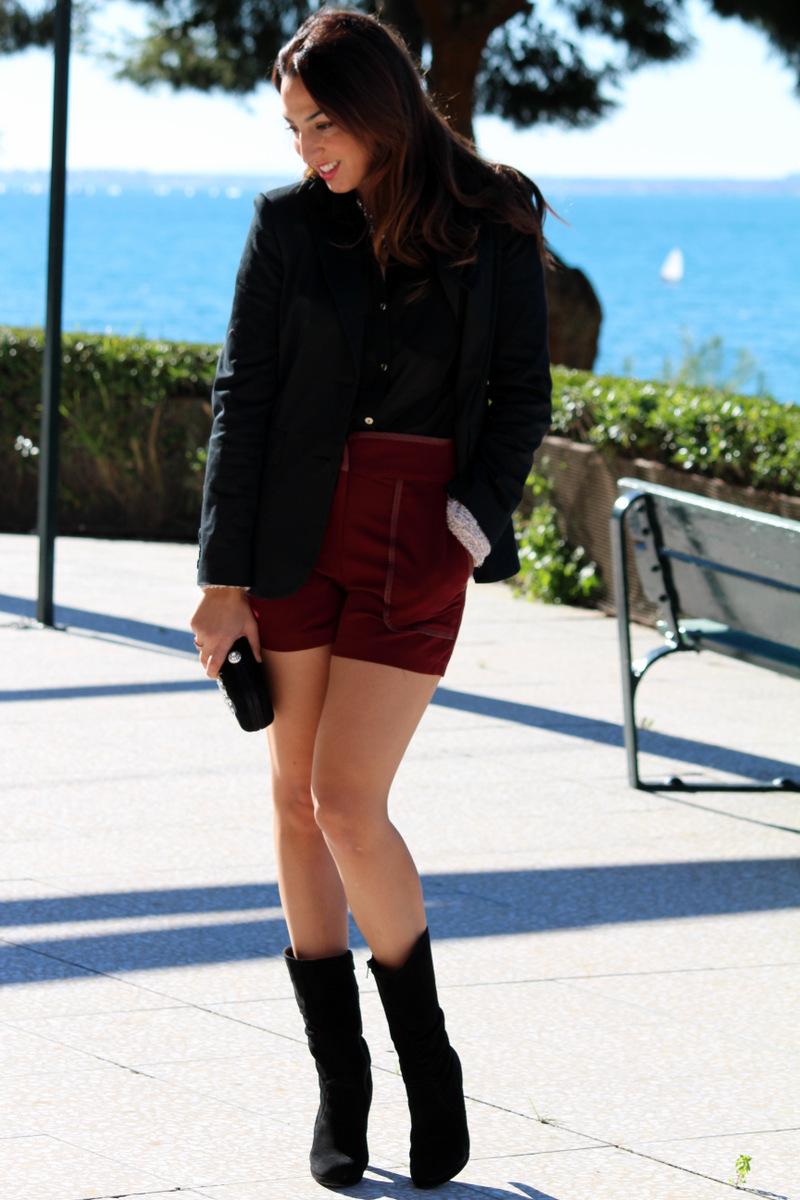 Look navideño con vistas al mar