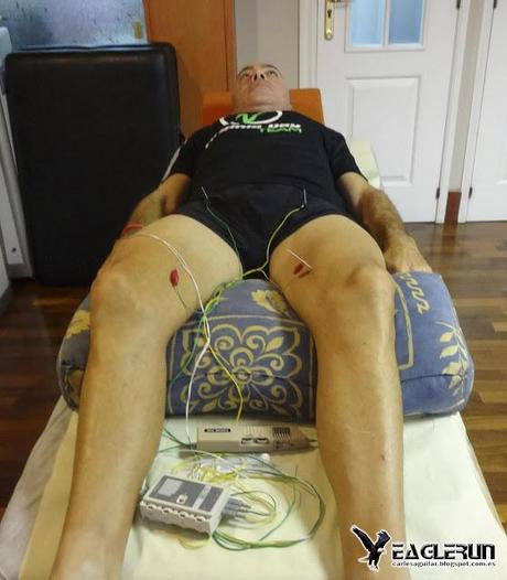 Sesión de Acupuntura Neurofuncional  a cargo de Toni Gordo. Una terapia que  llega a España a través de la Universidad de McMaster en Hamilton (Canadá). Una técnica especialmente eficaz en medicina deportiva.