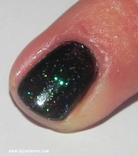 Un poquito de glitter, por favor: Esmaltes para las fiestas