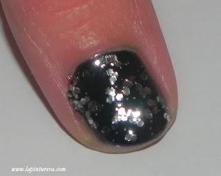Un poquito de glitter, por favor: Esmaltes para las fiestas