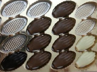 MANOS - UNA ÓPERA. DOS CIUDADES.