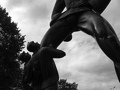 MANOS - UNA ÓPERA. DOS CIUDADES.