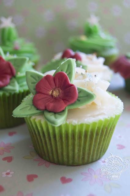 CUPCAKES DE MANZANA Y CANELA Y MÁS GALLETAS NAVIDEÑAS