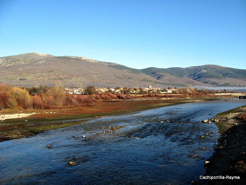 Cachiporrilla desde Pinilla del Valle (Valle del Lozoya) 23-12-12