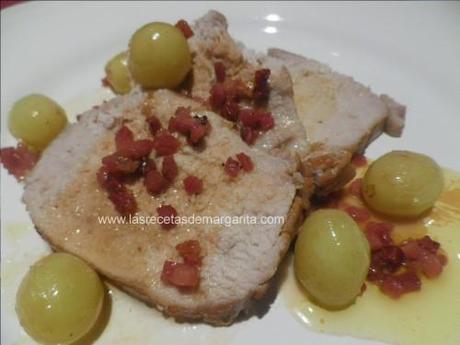 lomo uvas 3 Lomo de Cerdo Ibérico con uvas y jamón