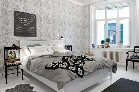 texturas en decoración suelo madera pintada blanco sofá ikea gris sillas ikea papel de pared arboles manta crochet negra blanca gris ladrillo visto cocina estilo nórdico escandinavo estilo nórdico estilo escandinavo dormitorio en blanco negro gris diseño de interiores diseño cocinas modernas blancas decoración pisos pequeños decoración nórdica decoración espacios pequeños decoración de pisos pequeños decoracion de interires decoración de cocinas modernas blancas decoración blanco negro gris cocinas negras 