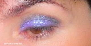 Look paso a paso con pigmentos y glitters.