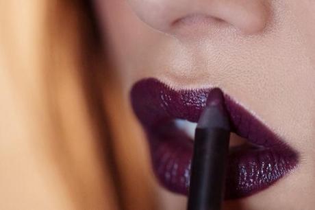 Labios oxblood para besos vintage