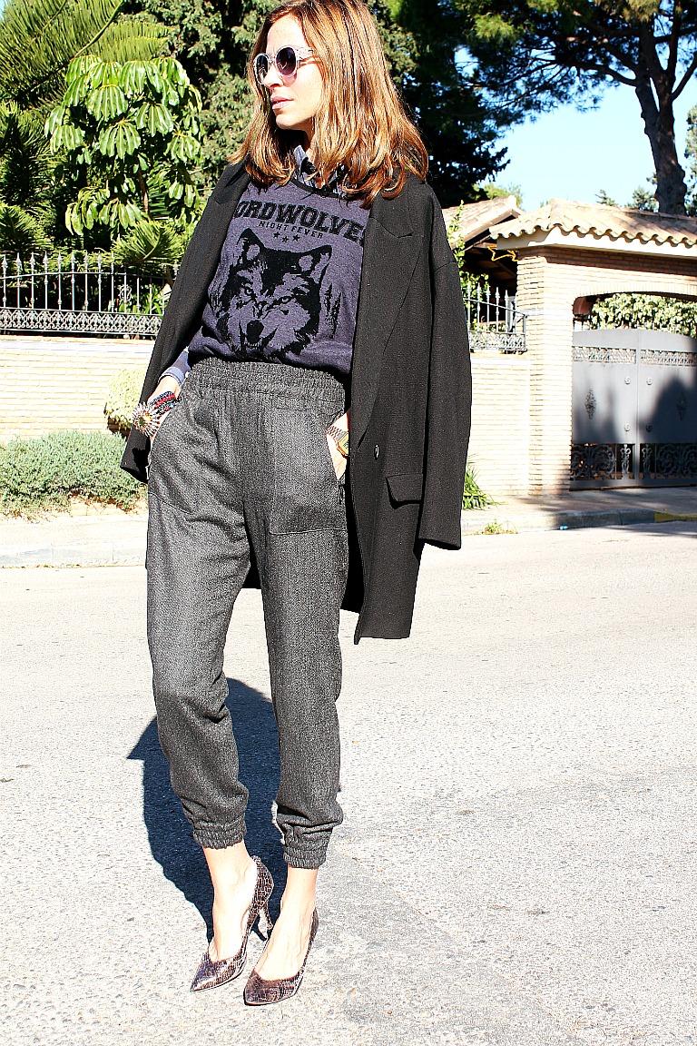 pantalon de espiga y sudadera