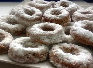 ROSCOS DE VINO Y HOJALDRINAS, RECETAS DE NAVIDAD?