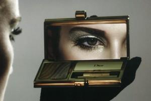 Gran Bal2 300x201 Maquillaje para Nochevieja: “Grand Bal Dior”