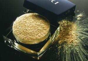 Grand Bal3 300x211 Maquillaje para Nochevieja: “Grand Bal Dior”