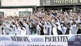 Médicos madrileños cesan huelga contra privatización de hospitales