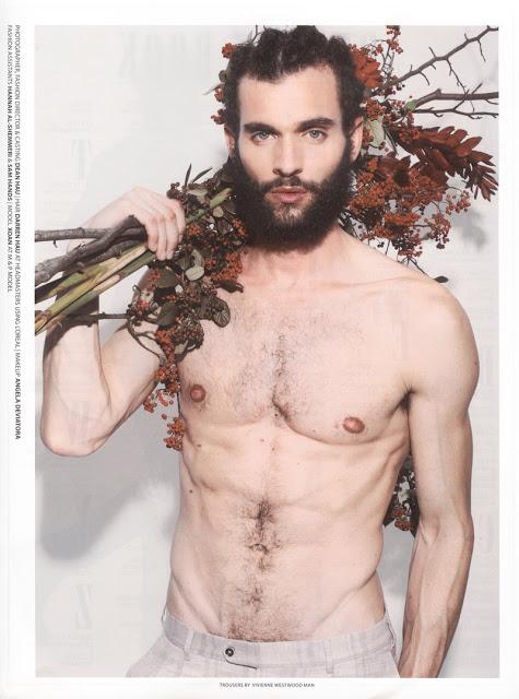 And the models of the year 02 are... Miranda Kerr & Xoan