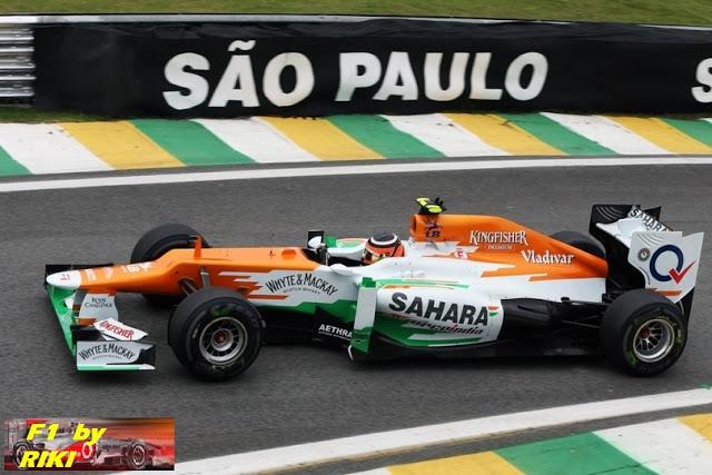 HULKENBERG AJUSTA SU ASIENTO