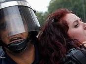 extraña pareja desea feliz 2013