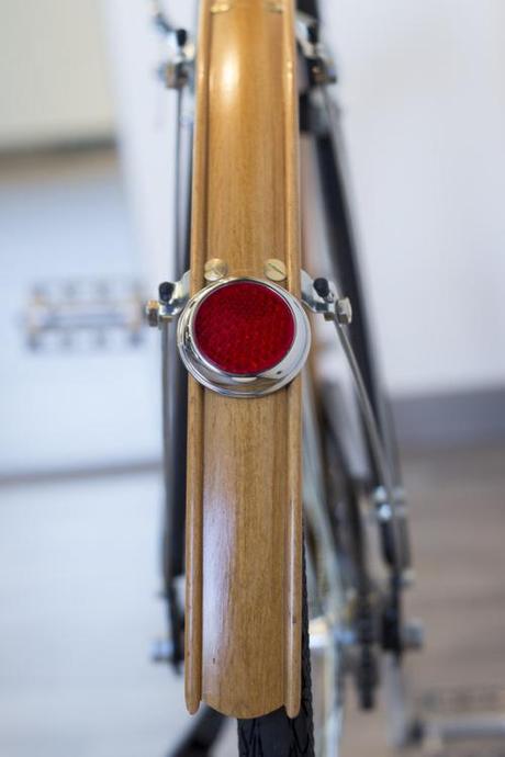 Wood Fender and Steel Reflector