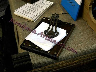 Servilletero con llamador antigüo