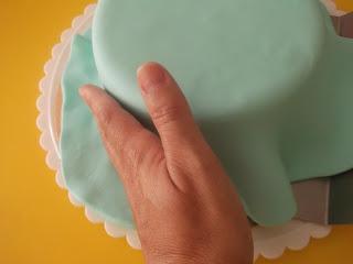 Paso a paso: Tarta dummies de 3 pisos Paso a paso: Tarta dummies de 3 pisos