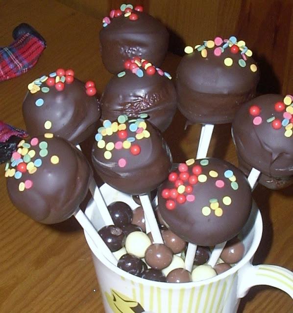 CAKE POPS, EMPEZAMOS AÑO!!!
