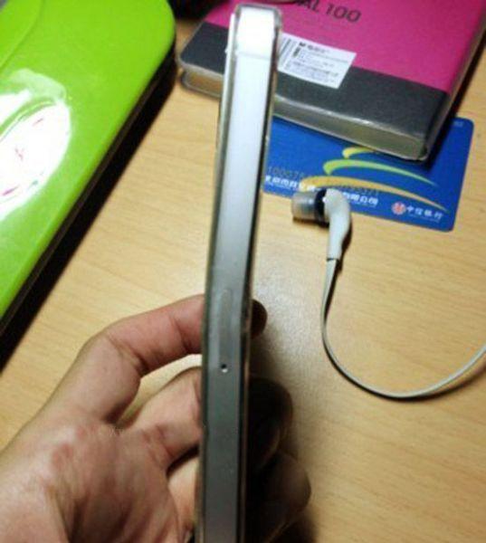 El iPhone 5 se dobla en el bolsillo trasero