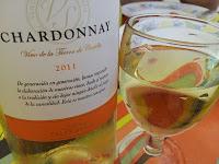 cata vino Chardonnay de las Bodegas Félix solís