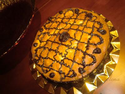 Tarta de nueces, manzana y chocolate