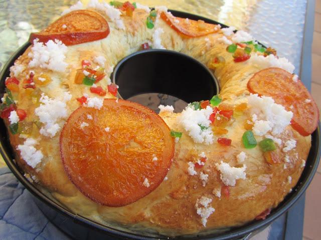 Roscón de Reyes de pan de leche relleno