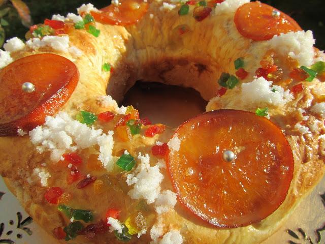 Roscón de Reyes de pan de leche relleno