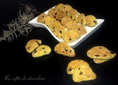 Biscotes de pasas y cúrcuma Biscotes de pasas y cúrcuma