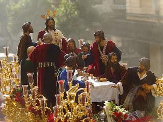 Besamanos en las hermandades de la Sagrada Cena y el Huerto