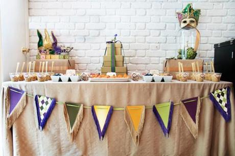 Kits de helio, etiquetas de regalo y unas fotos preciosas fiesta mardi gras