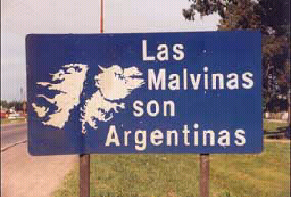 Diario uruguayo denuncia enclave colonial británico en islas Malvinas