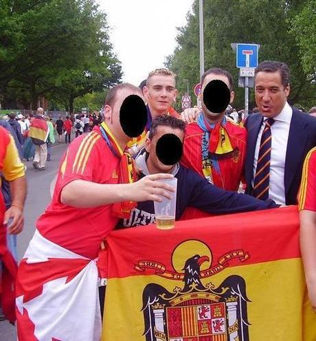 Fundación España Constitucional: Franquistas Unidos Por España