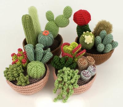 Una colección de cactus de Crochet