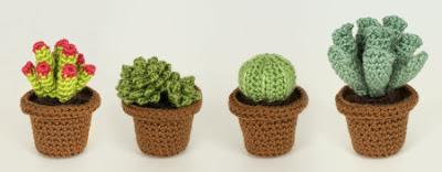 Una colección de cactus de Crochet