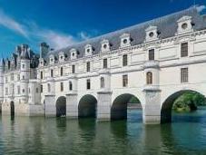 Valle Loira, castillos ciudades historia
