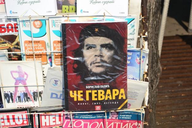 Un viajero perdido en Belgrado, el almuerzo pagado por Maradona, y otros cuentos…